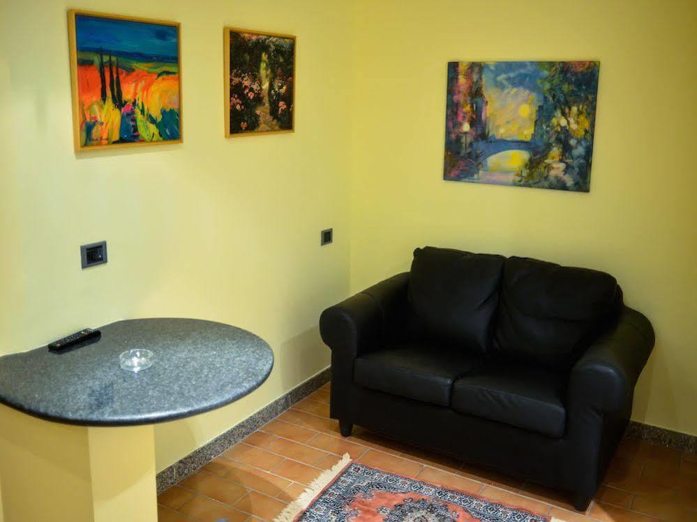 Malpensafiera Apart-hotel Bernate Ticino