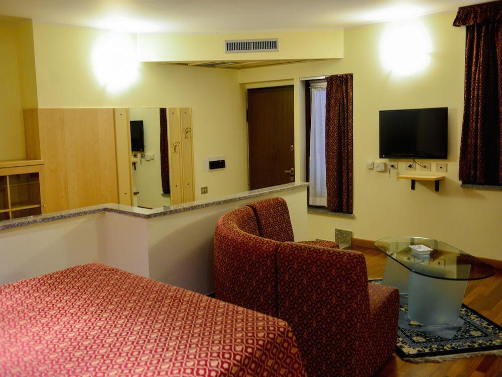 Aparthotel Malpensafiera Bernate Ticino