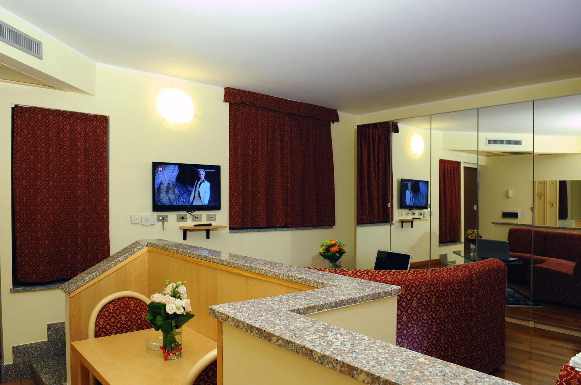 Malpensafiera 3* Bernate Ticino