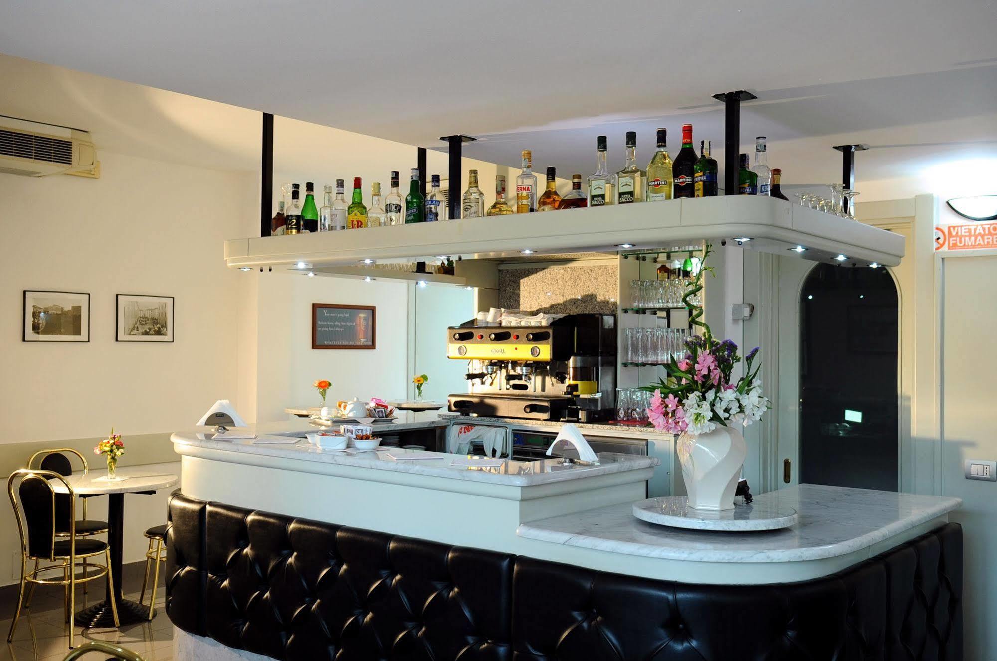 Malpensafiera Aparthotel