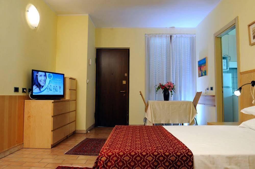 Aparthotel Malpensafiera 3*